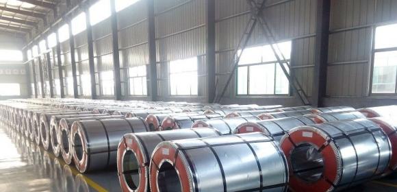 Semi-rigid centralizer